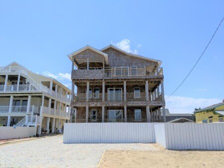 House 5 bedrooms, with jacuzzi