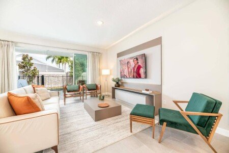 House 5 bedrooms, with pool