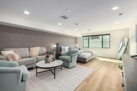 House 4 guests, with gym