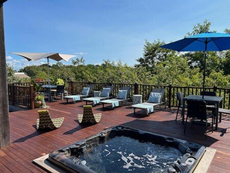 House 3 bedrooms, with jacuzzi