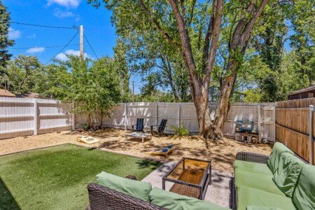 House 3 bedrooms, with garden