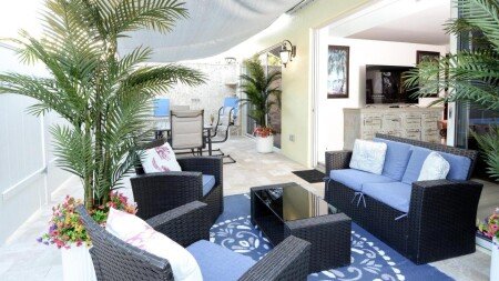 House 4 bedrooms, with jacuzzi