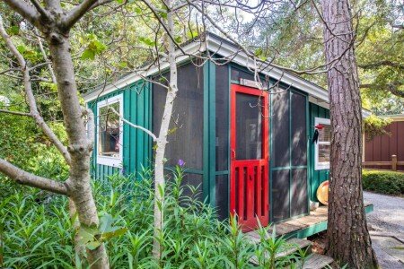 Bed and breakfast 4 guests, with garden