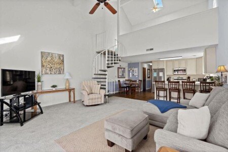 House 2 bedrooms, with pool