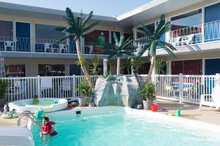Hotel with jacuzzi