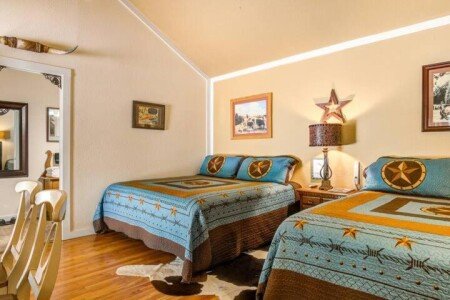 Bed and breakfast 1 bedroom, with air conditioning