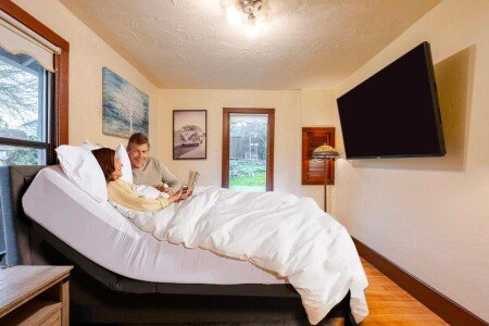 Bed and breakfast 1 bedroom, with air conditioning