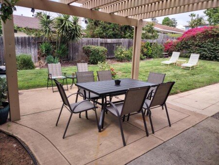 House 3 bedrooms, with garden