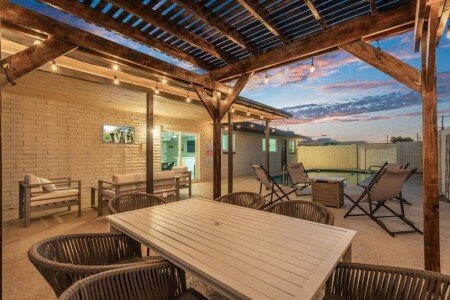 Ferienhaus 4 Schlafzimmer, mit Pool