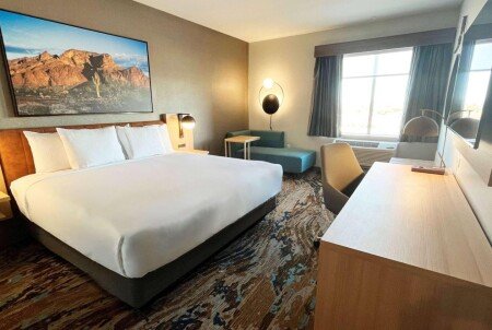 Hotel with jacuzzi