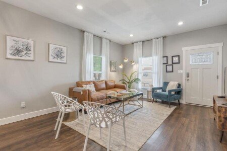 House 2 bedrooms, with garden