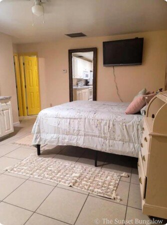 Bed and breakfast 1 bedroom, with air conditioning