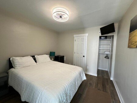Hotel with air conditioning