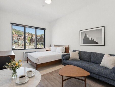 Hotel with jacuzzi
