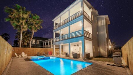 House 1 bedroom, with jacuzzi