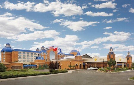 Hotel with jacuzzi