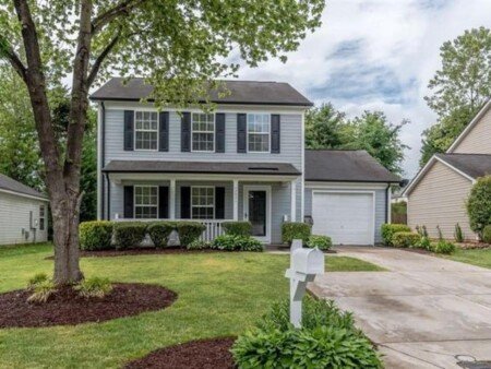 House 3 bedrooms, with garden