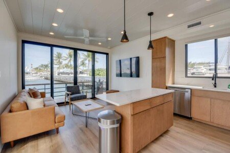 Bateau 2 chambres, avec piscine