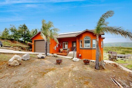 House 3 bedrooms, with jacuzzi