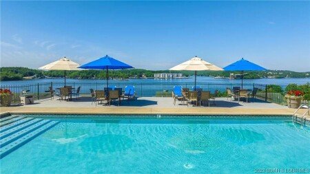 Apartment 3 bedrooms, with pool