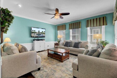 House 4 bedrooms, with jacuzzi