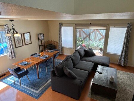 House 4 bedrooms, with jacuzzi