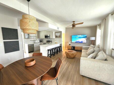 House 3 bedrooms, with garden