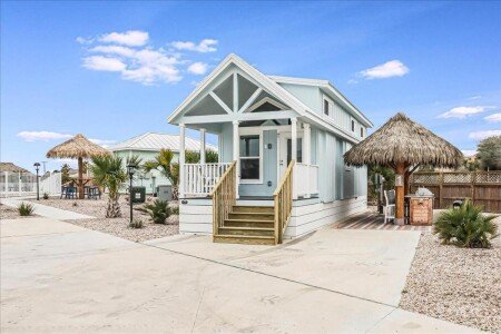 House 2 bedrooms, with air conditioning