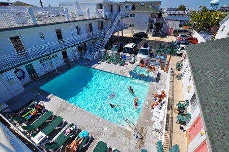 Hotel with jacuzzi