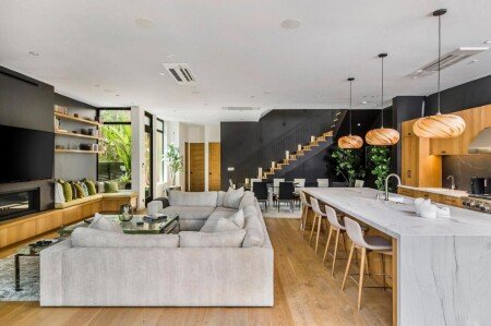 House 4 bedrooms, with jacuzzi