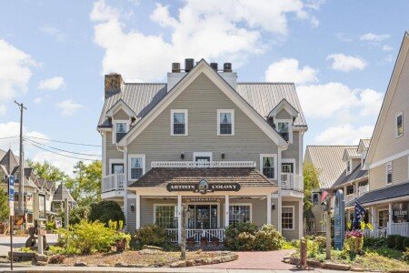 Hotel with air conditioning