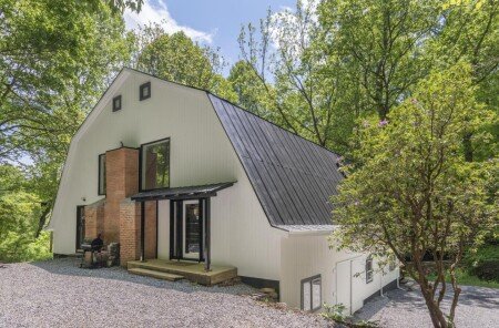 House 4 bedrooms, with jacuzzi