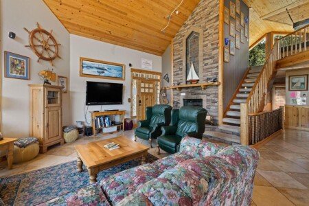 House 4 bedrooms, with jacuzzi