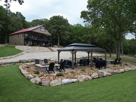 House 6 bedrooms, with jacuzzi