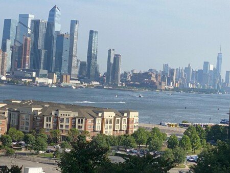 Apartment 3 bedrooms, with air conditioning