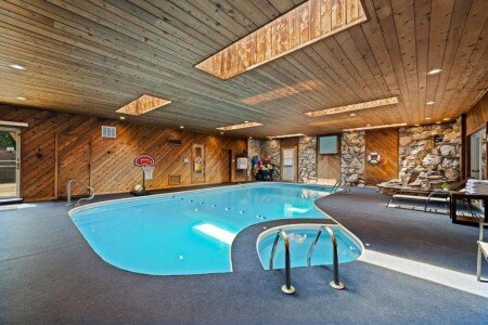 House 5 bedrooms, with jacuzzi