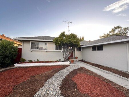 Bed and breakfast 5 guests, with garden