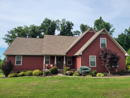 House 4 bedrooms, with jacuzzi