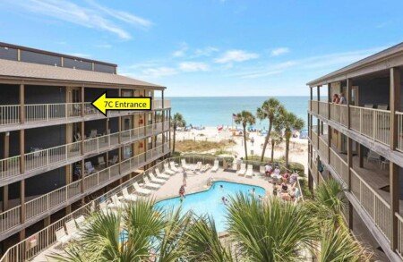 Apartment 2 bedrooms, with pool