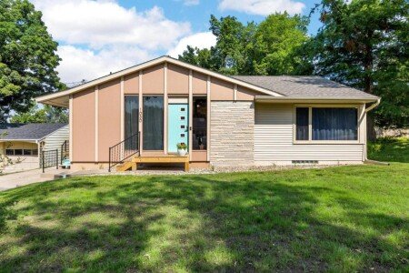 House 3 bedrooms, with garden