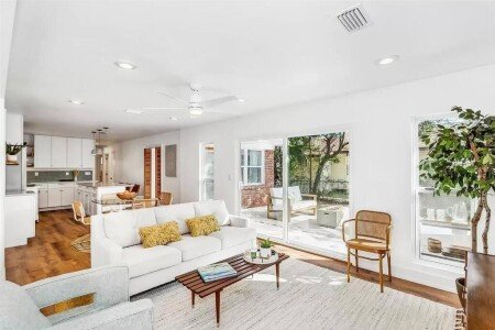 House 3 bedrooms, with air conditioning