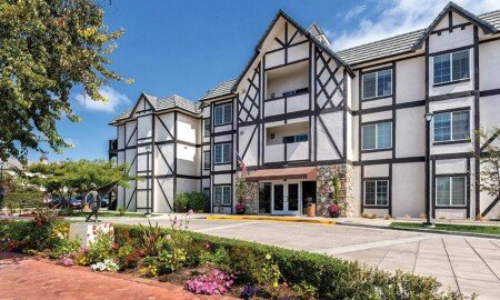 House 1 bedroom, with jacuzzi