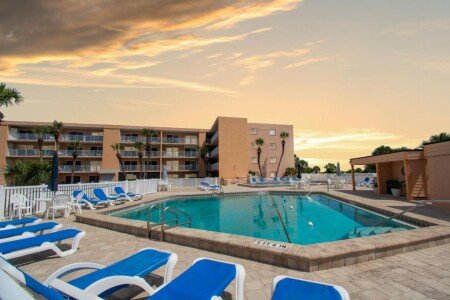 Apartment 2 bedrooms, with pool