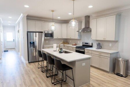 House 3 bedrooms, with pool