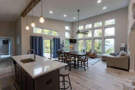 House 3 bedrooms, with pool