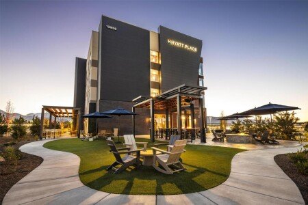 Hotel with jacuzzi