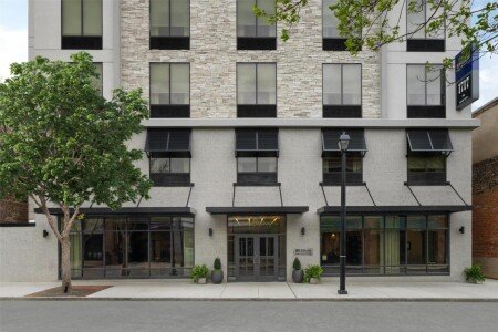 Hotel with gym
