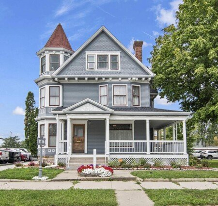 Apartment 12 guests, with air conditioning