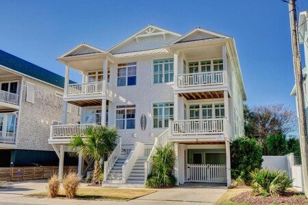 House 4 bedrooms, with gym