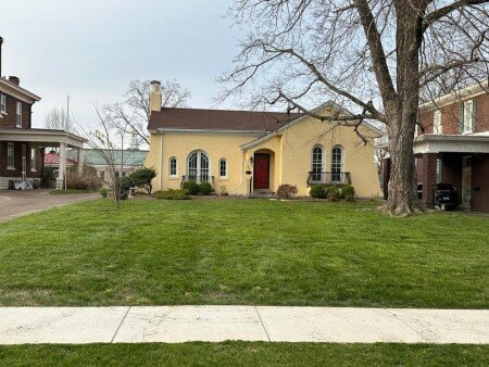 House 4 bedrooms, with jacuzzi